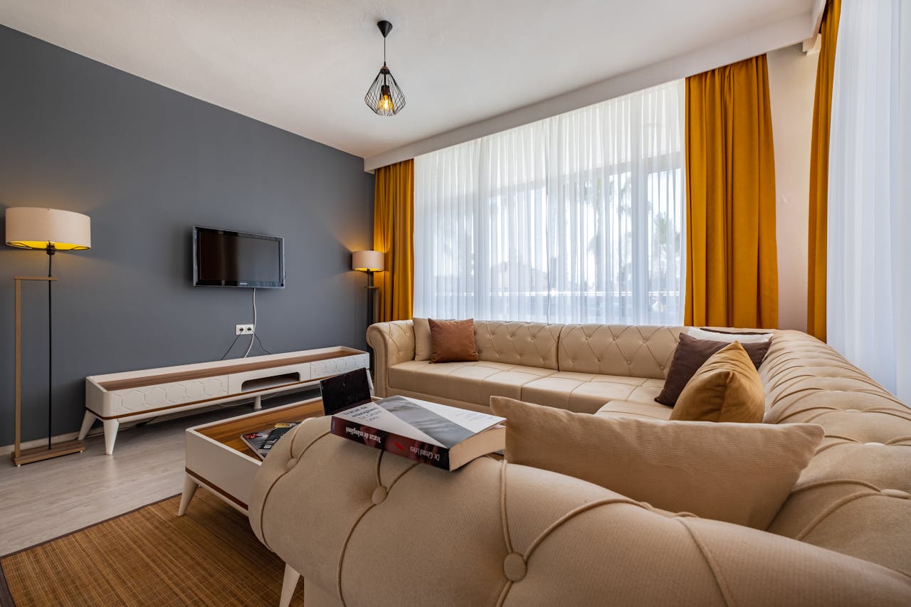 Wallpaper Installation